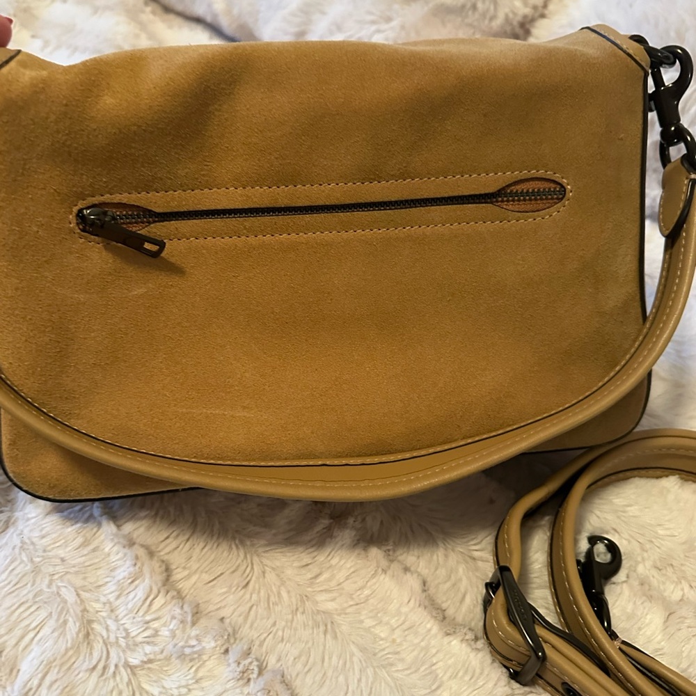 Coach Soft Tabby Suede and Leather Shoulder Bag in Tan with Black Hardware - Picture 5 of 14